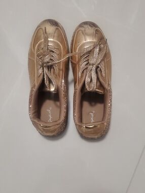 Qupid Metallic Gold Women's Sneakers